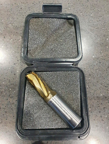 Tooltec end mill - end, x