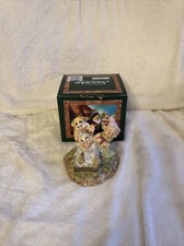 Royal Doulton - Snow White - Grumpys Bathtime SW20 Limited Edition No.1232