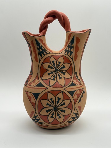 Native american jemez pottery - american,