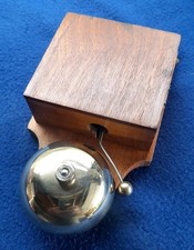 VINTAGE ELECTRIC DOOR BELL  RAILWAY / BUTLER BELL - WOOD BRASS