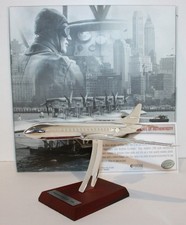 Atlas 1/200 Scale Diecast - 7