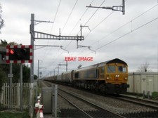PHOTO  CLASS 59 59003 WITH 16 FASTLINE FREIGHT COAL HOPPERS PASSES STEVENTON CAU