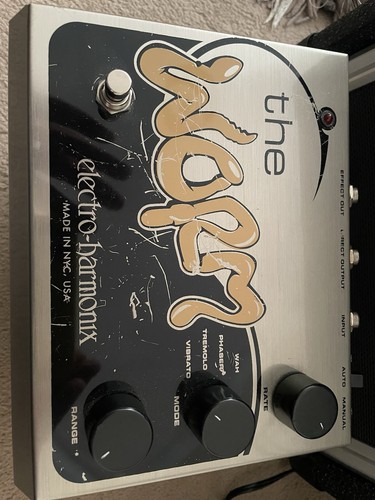 Electro harmonix worm - worm, analogue