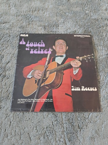 Jim reeves touch velvet - jim,