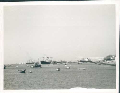 Photo merchant ships - photo, in