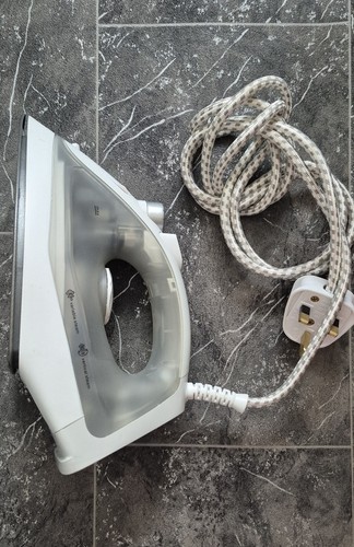 Steam iron from wilko grey - iron,