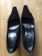 Jane Shilton. Ladies Black