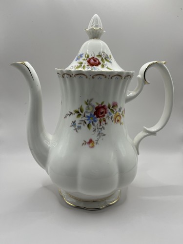 Royal albert jubilee rose - royal,