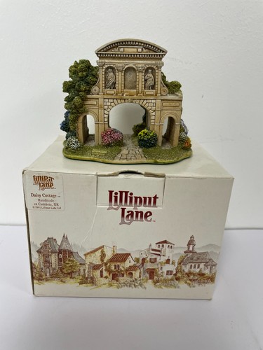 Lilliput lane temple bar - temple, folly