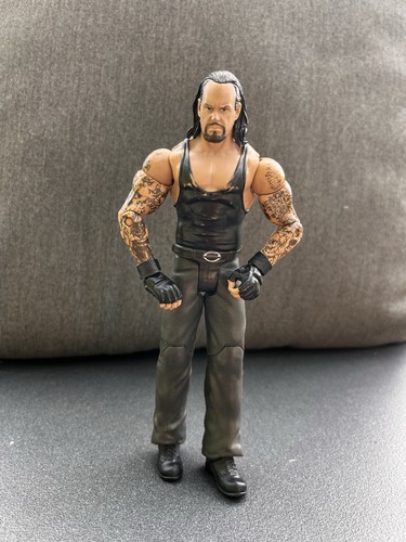 Mattel wwe undertaker action - mattel,