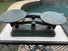 Fairbanks Collectible Balance