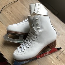 Jackson Artiste Mark IV White Ice Skates Size 3 Blade 8 2/3