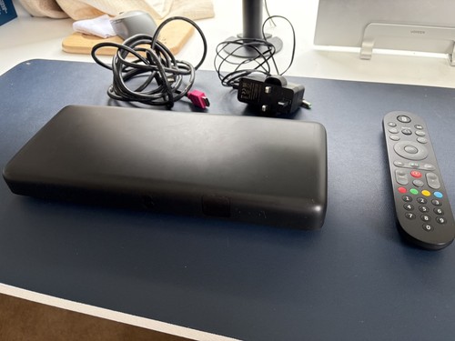 Box pro 4k tv - ee,