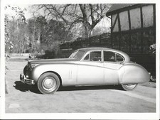 JAGUAR MK VIII / IX? PUBLICITY B/W PHOTOGRAPH