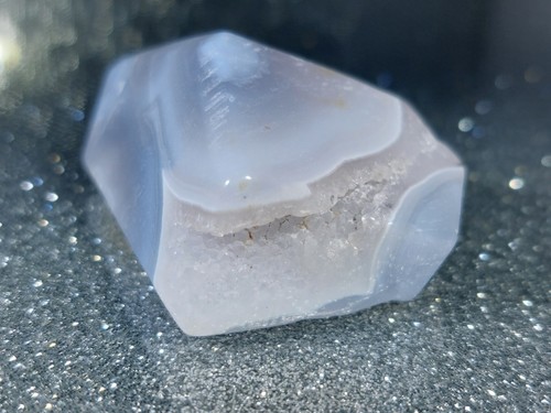 Blue lace agate - agate, druzy