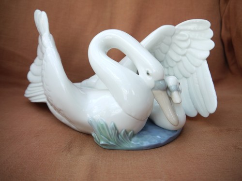 Nao lladro large - large,