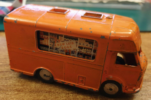 Corgi toys smiths - smiths, van
