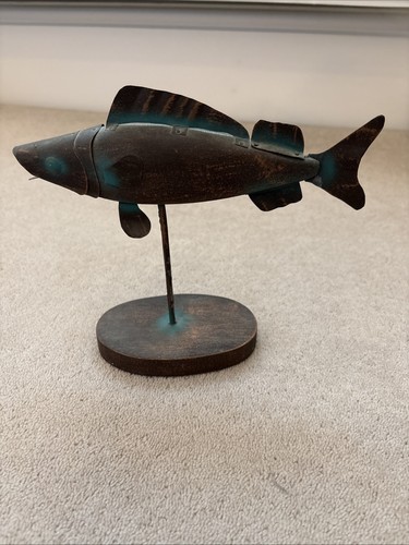 Metal fish wooden stand - wooden,