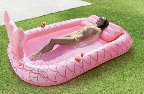 Inflatable mermaid tanning