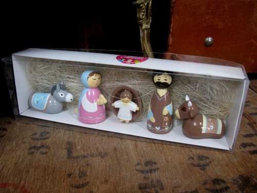 Ronde des couleurs nativity - la,