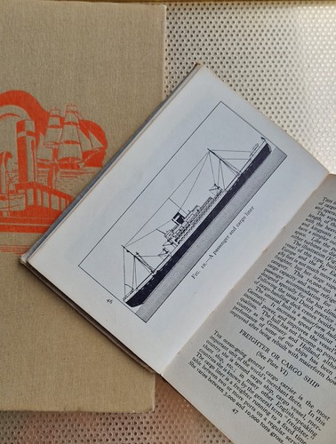 Books the observers book - the,