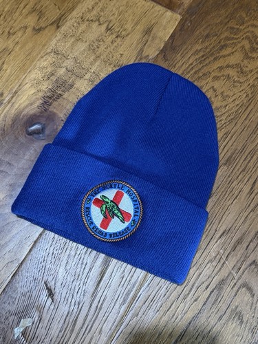 Blue knit beanie with - knit,