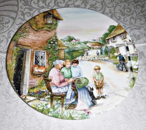 Royal doulton bone china - *royal,