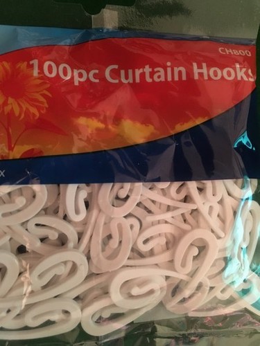 100 white plastic - 100,