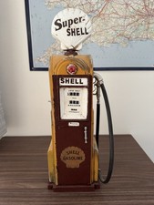 Vintage Tin Metal American Style Petrol Pump Figure/ Model Collectible
