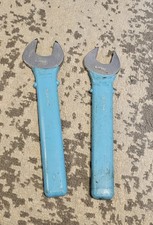 INSULATED TOOLS LTD  2 x