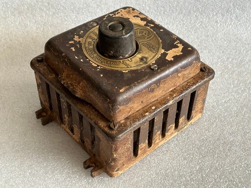 Vintage form type - form, crompton