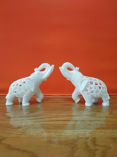 White natural soapstone - white,