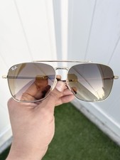 NWT Ray Ban New Caravan RB3636