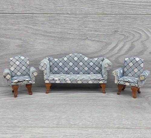 Dolls house furniture 12 - house, 1/12