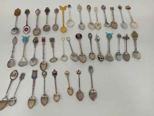 Vintage souvenir collectable - souvenir,