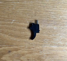 18: Webley And Scott Series One Typhoon Trigger And Spring.