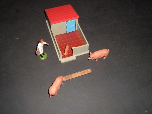 Britains farm toys - toys, pig