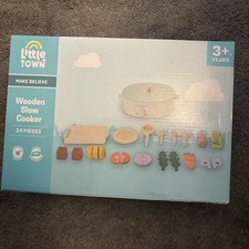 Aldi Little Town Wooden Slow Cooker Set 3+ Gift Christmas.