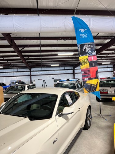 Mustang wind flag with - mustang,