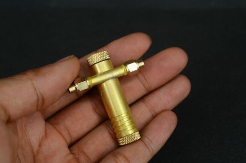 Microcosm p12 brass oiler - p12,