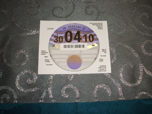 Tax disc 04 10 - /,