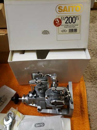 Saito engine 200 - -,