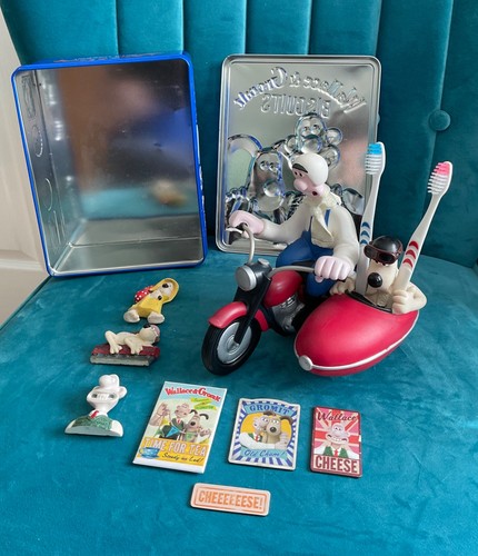 Wallace gromit biscuit tin - &,