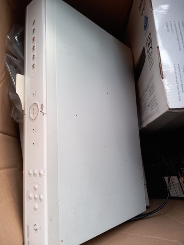 Sky box j7 m6 - sky,