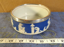 DARK BLUE JASPERWARE BOWL WITH