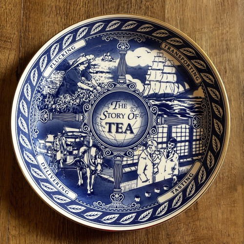 Ringtons collectors plate blue - collectors,