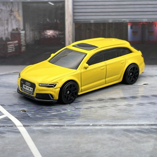 Hot wheels audi - rs, avant