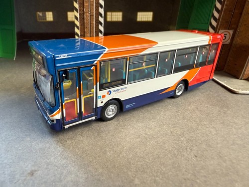 Cmnl ukbus 3021 dennis dart - dennis,
