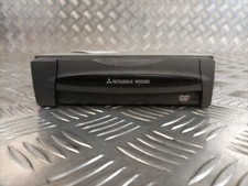 MITSUBISHI L200 B40 2006-2009 NAV HEAD UNIT CD PLAYER STEREO RADIO MZ313040