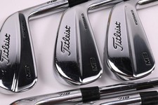 Titleist 718 MB Irons / 4-PW / Stiff Flex Dynamic Gold S300 Shafts